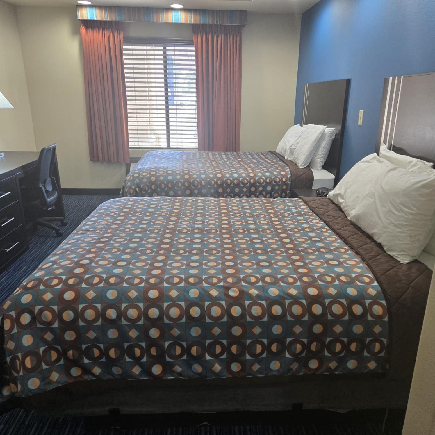 Karnes City Lodge Екстер'єр фото